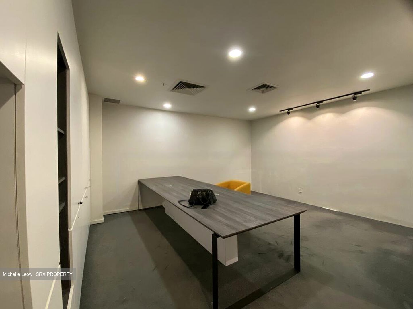 Parklane Shopping Mall (D7), Office #454240931